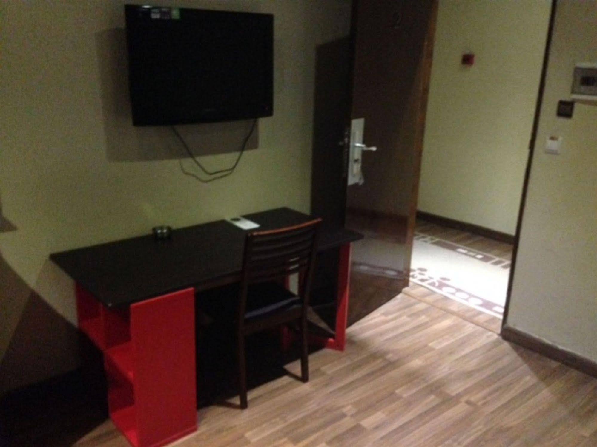 Business Hotel Dakar Exteriör bild